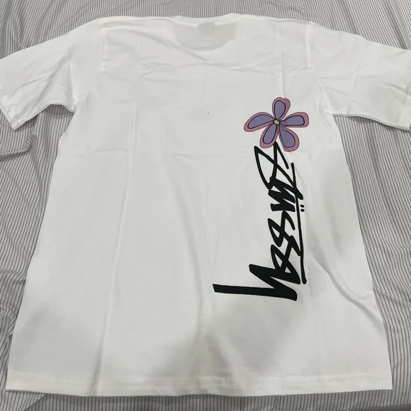 Stussy 花柄 Tシャツ Lサイズ ホワイトM ステューシー フラワー Tシャツ Lサイズ ホワイト Flower - メルカリ